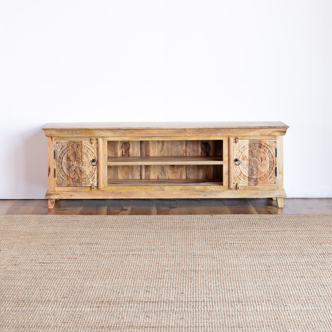TV Cabinet Carved Door Design