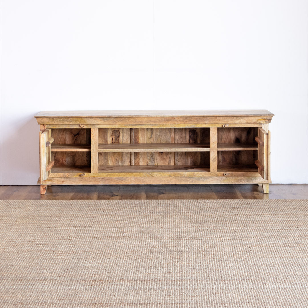 TV Cabinet Carved Door Design