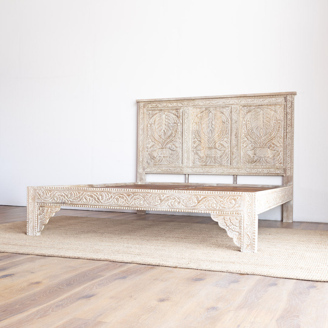 Bed Solid Mango Wood Carved Design