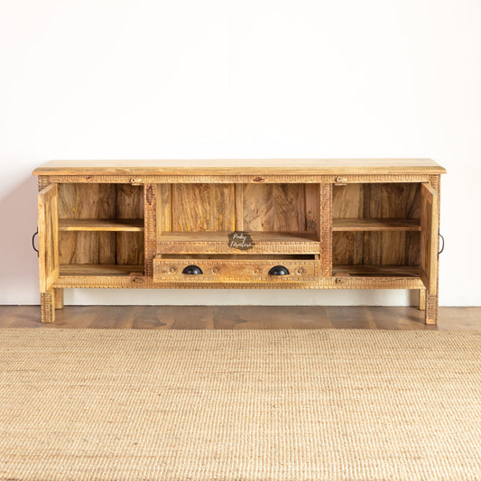 TV Cabinet Classic Elegance with Carved Character