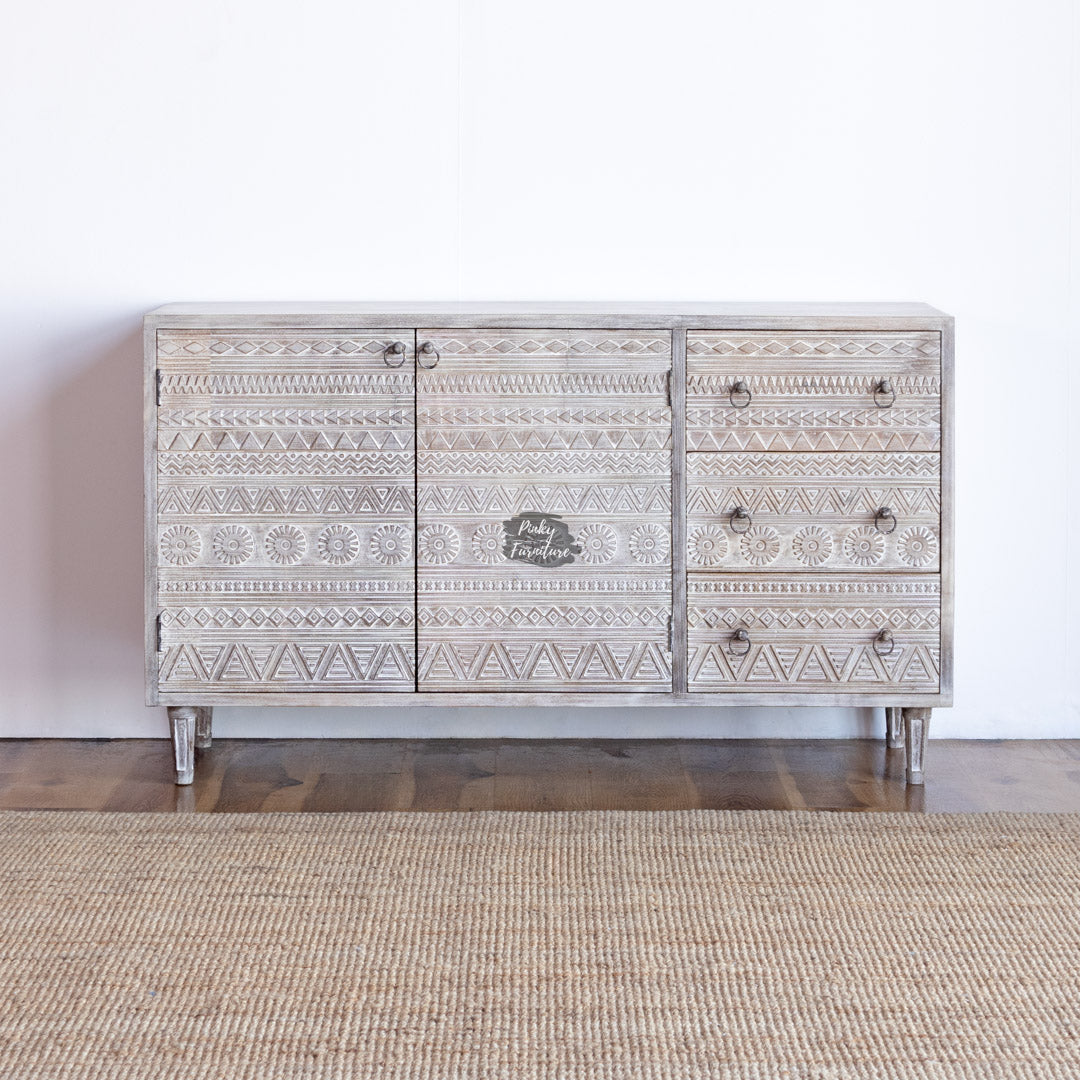 Sideboard Carved
