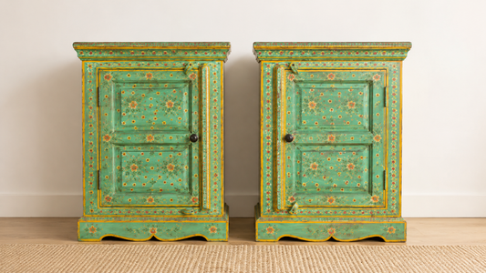 Why Handcrafted Wood Suits Vintage Furniture Dubai