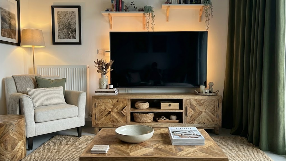 Wall Mounted vs Floor Standing: Which tv cabinet Is Better for Dubai Homes?