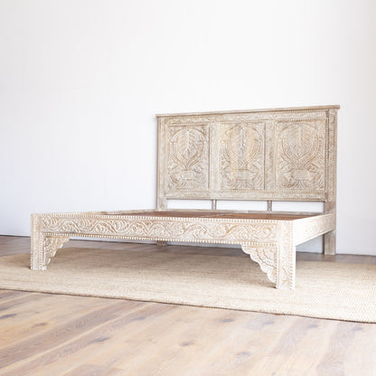 Bed Solid Mango Wood Carved Design