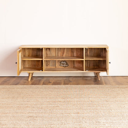 TV Cabinet Rattan Design – A Blend of Natural Texture and Minimalist