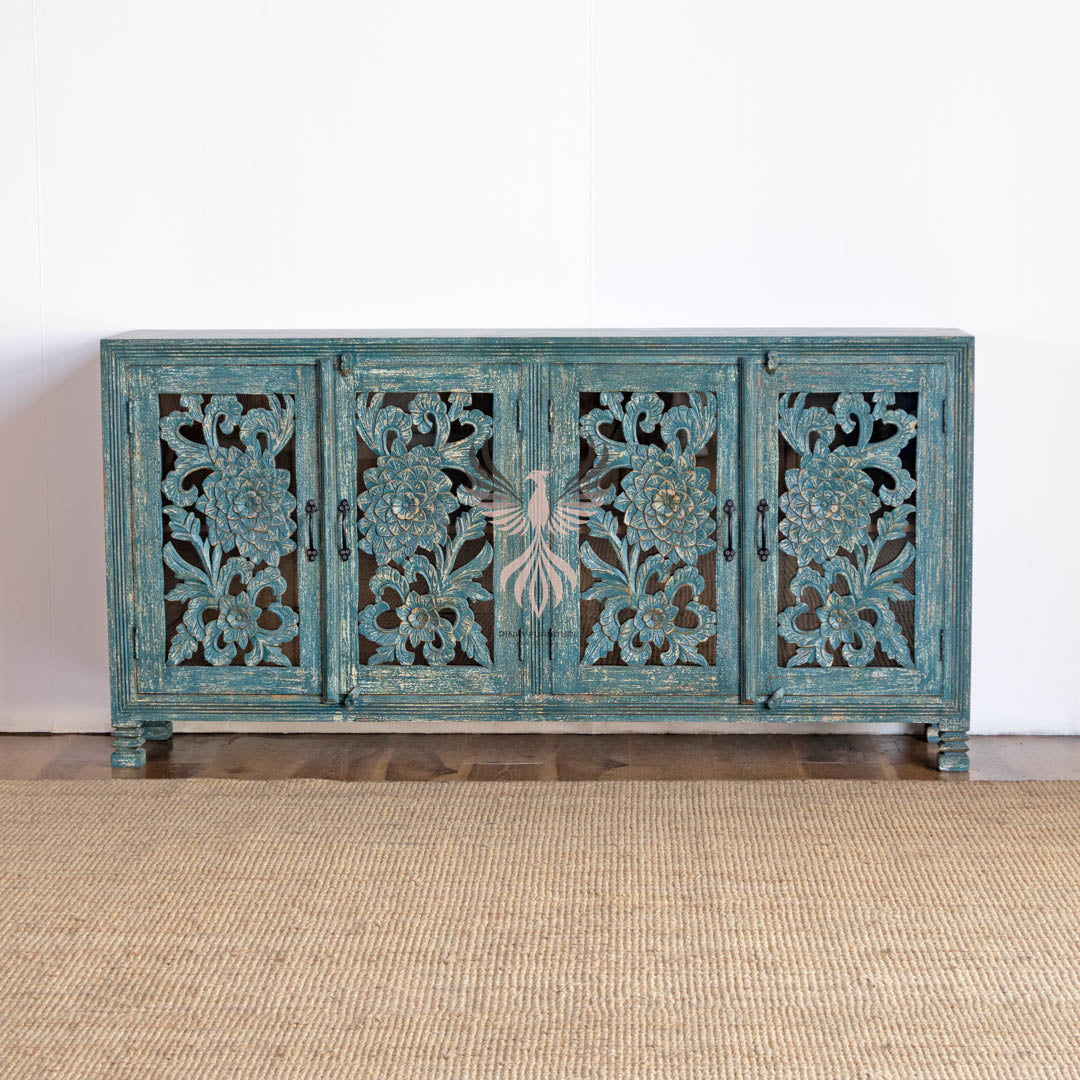 Sideboard Carved 4 Door and 4 Draw Design