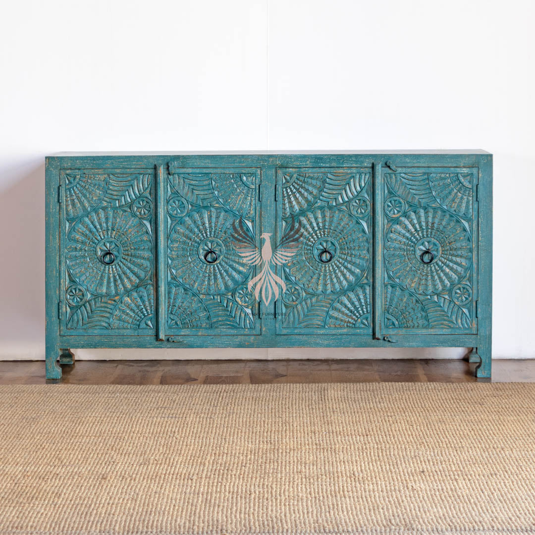 Sideboard Carved 4 Door and 4 Draw Design