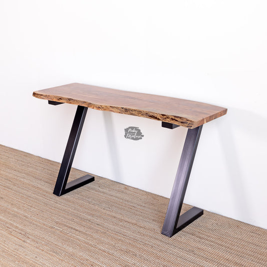 Console Table Industrial Design